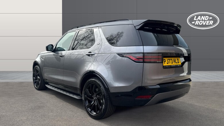 Land Rover Discovery 3.0 D300 Dynamic SE 5dr Auto Diesel Station Wagon